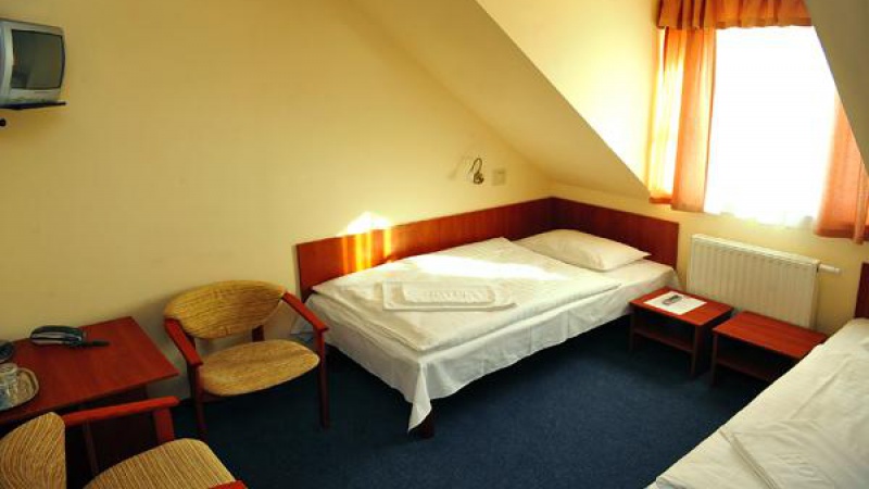 Hotel Złote Dęby