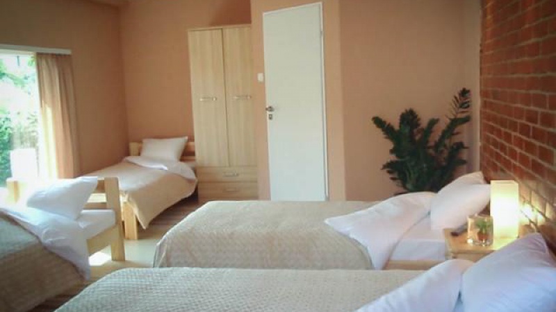 RJ Hotel