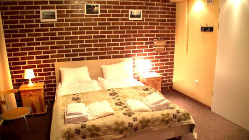 RJ Hotel