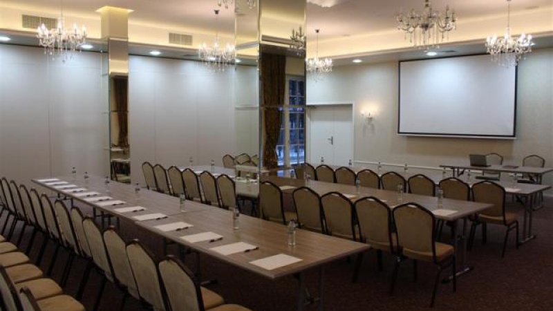 Korona Hotel