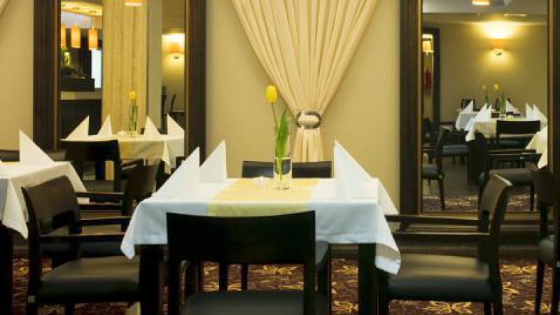 Hotel Platan