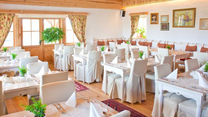 Głęboczek Vine Resort & Spa