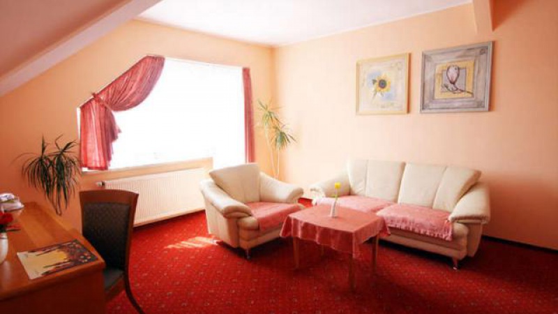 Hotel Trawa