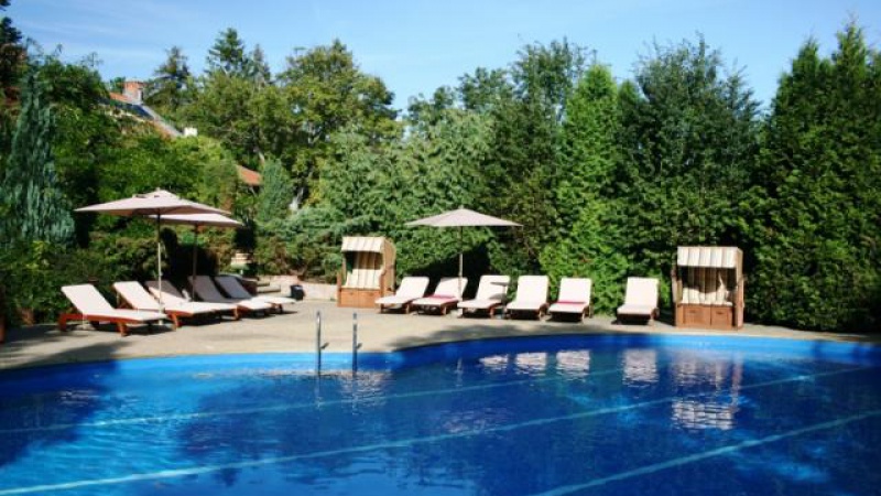 Oasis Resort & Spa Rewal