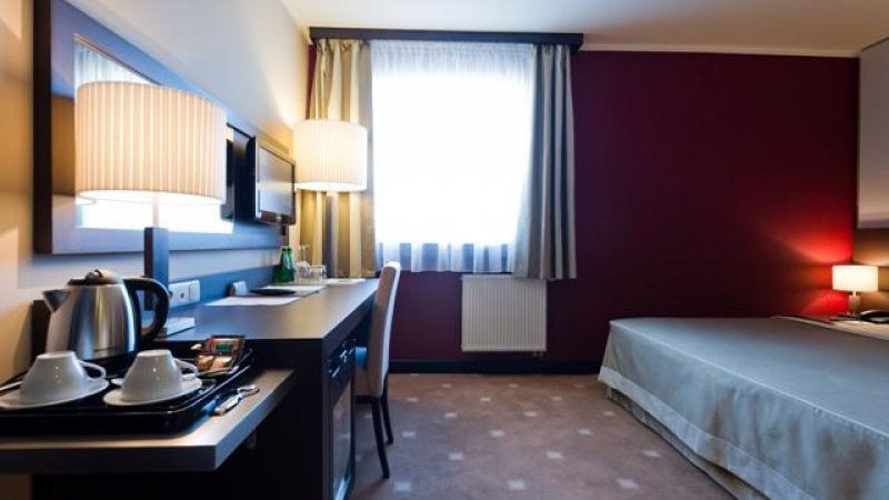 Ilonn Hotel