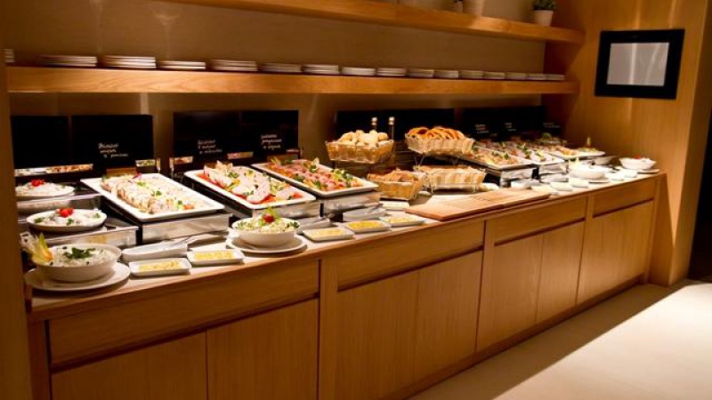 Ilonn Hotel