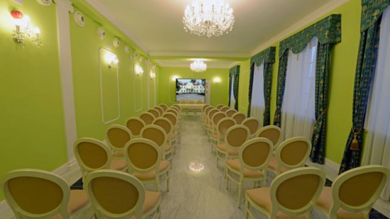 Hotel Sobienie Królewskie