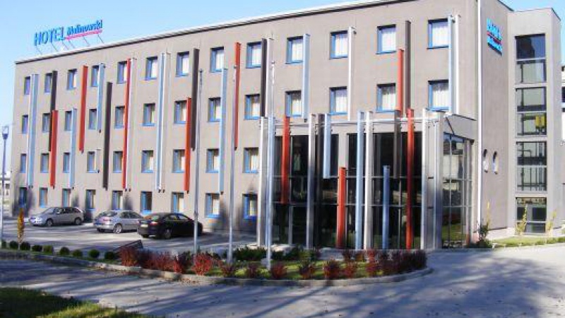 Hotel Malinowski  Business