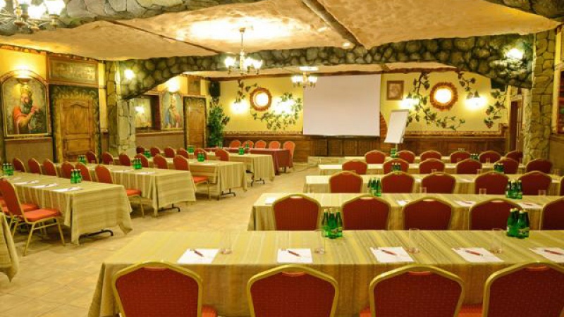 Hotel Trylogia