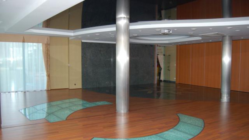 Green Hotel