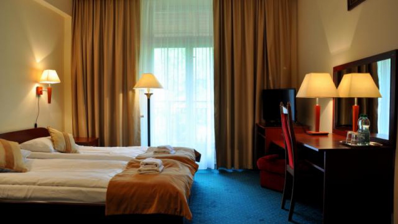Hotel Mir-Jan
