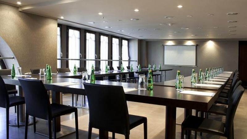 Hotel NH Poznań