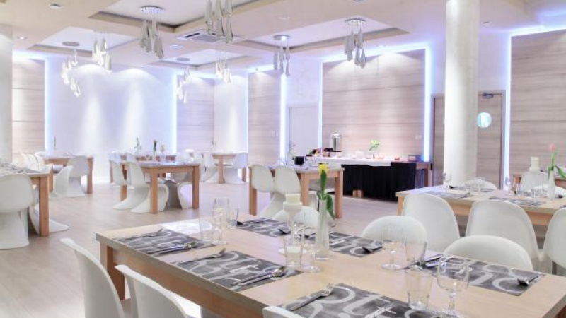 Hotel AJAX*** Restauracja AJAX***