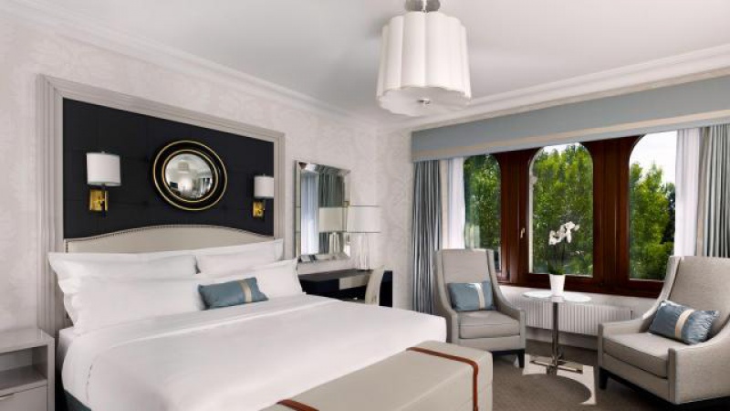 Hotel Bristol