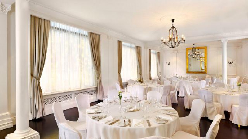 Hotel Bristol