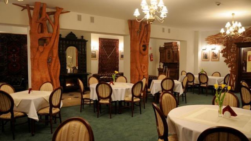 Hotel & Restauracja Salamandra