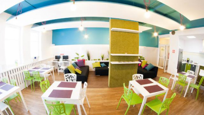 Traffic Hotel & Hostel