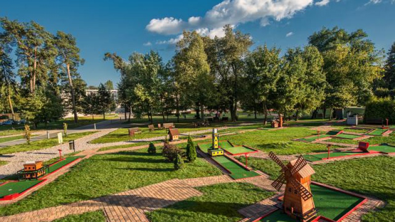 Holiday Inn Warszawa Józefów