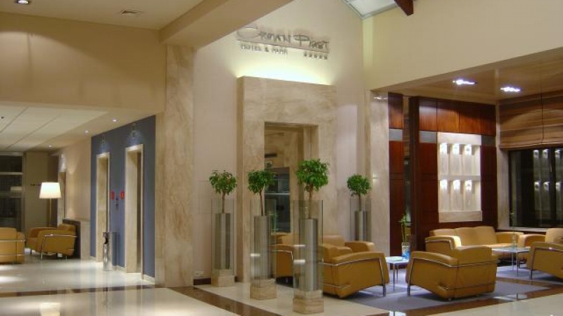 Crown Piast Hotel & Spa