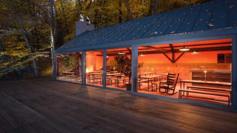 Heron Live Hotel