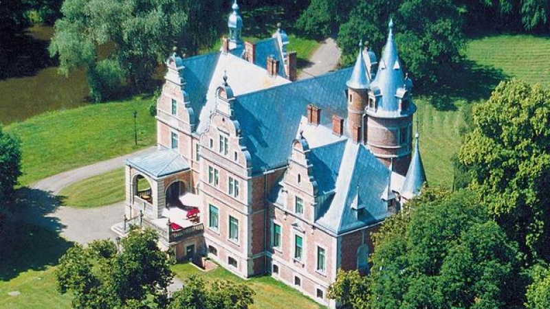 Pałac w Kobylnikach