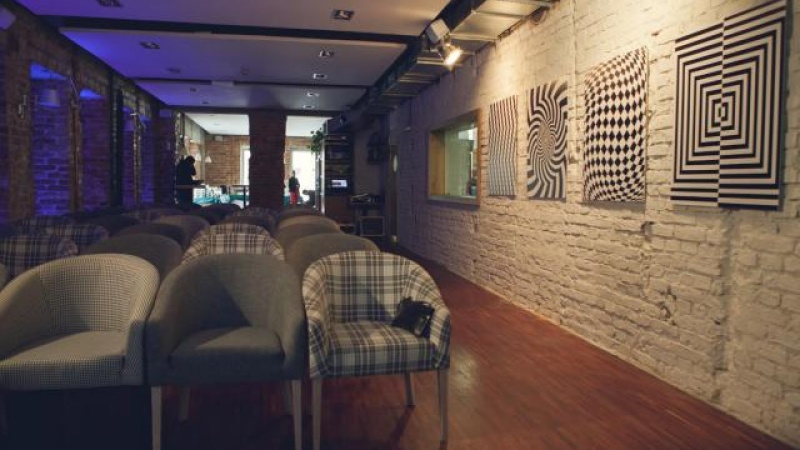 Wilcza 50 Restaurant Cafe Bar