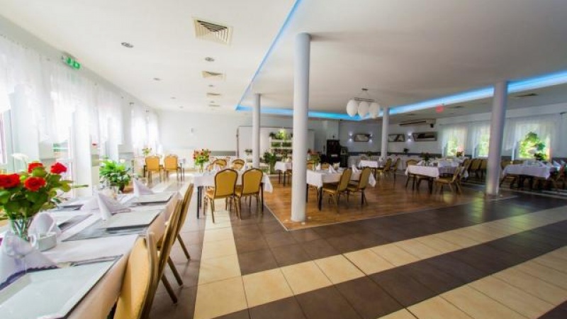 HOTEL NAD MROGĄ