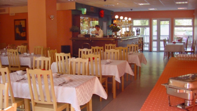 Hotel Relax Inn Health & Spa