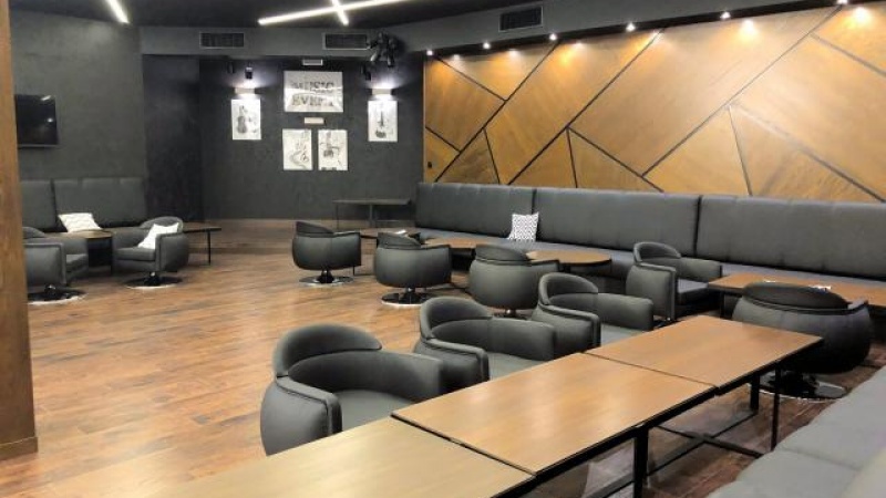 Centrum Rekreacji I Biznesu Grand Stasinda