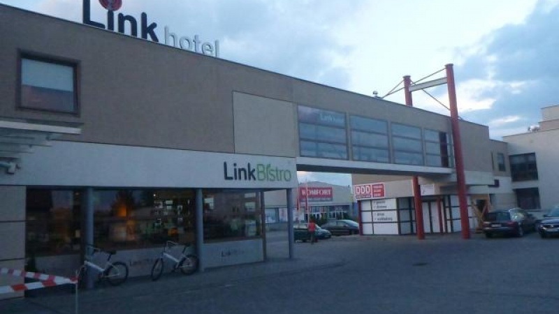 Link Hotel