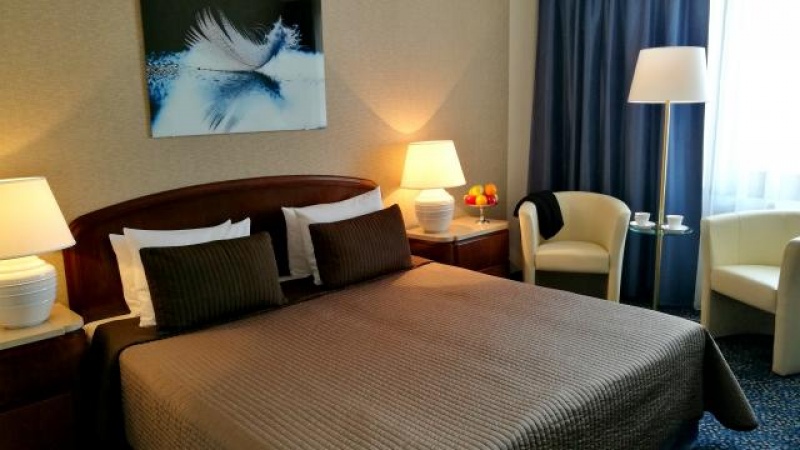 Crown Piast Hotel & Spa