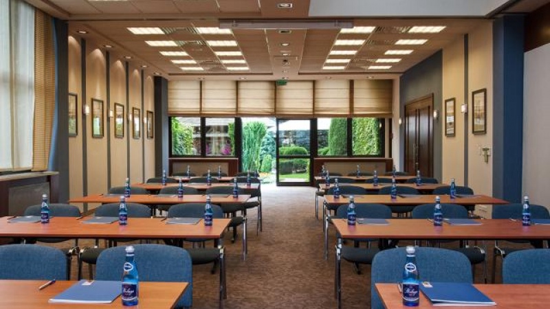 Crown Piast Hotel & Spa