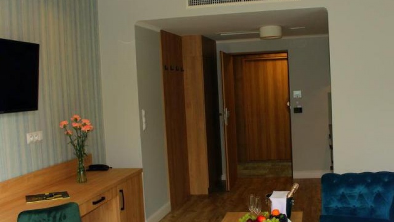 Hotel Echo