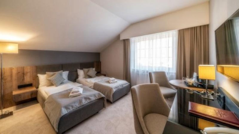 4* Hotel META