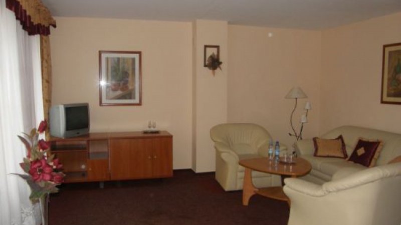 TIRest Hotel