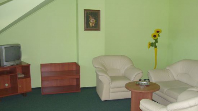 TIRest Hotel