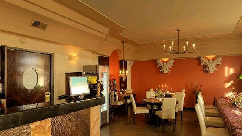 Hotel Ester