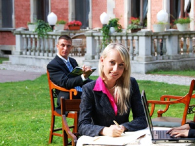 Pałac w Leźnie (Lotnisko)